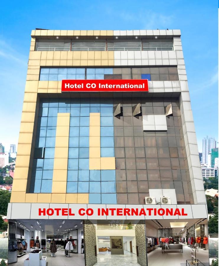 Hotel C O International Катманду Екстер'єр фото